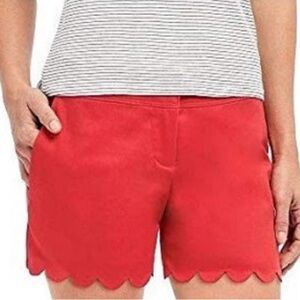 The limited red‎ scalloped edge shorts size 4
